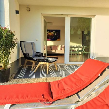 Haus Am Weinberg Lägenhet Seekirchen am Wallersee Exteriör bild